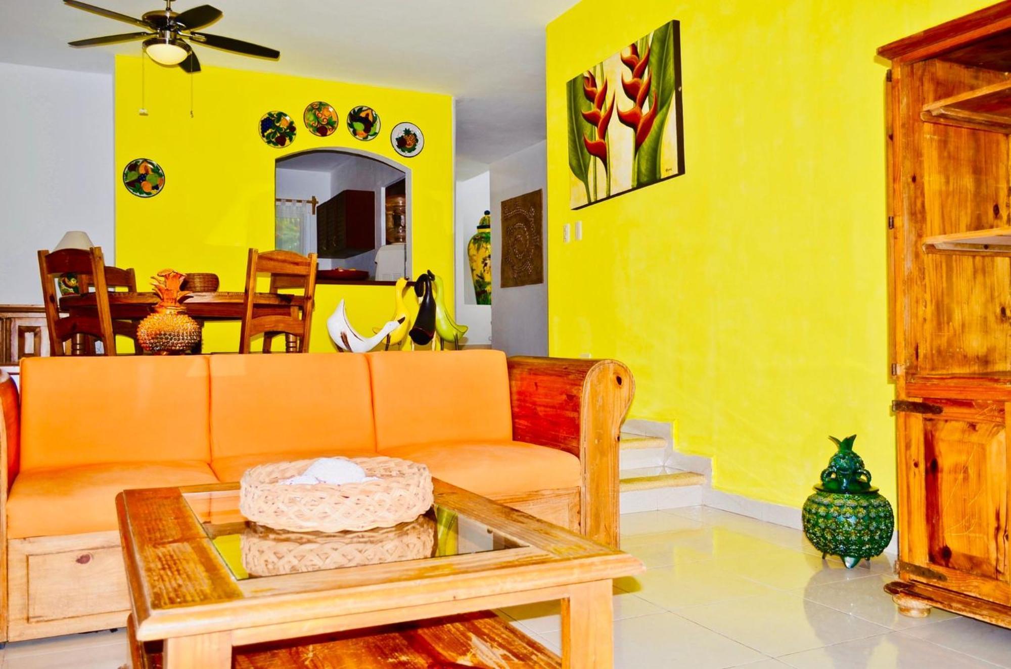 Superior Budget With Swimming Pool Air Conditioning And Parking * Playa del Carmen